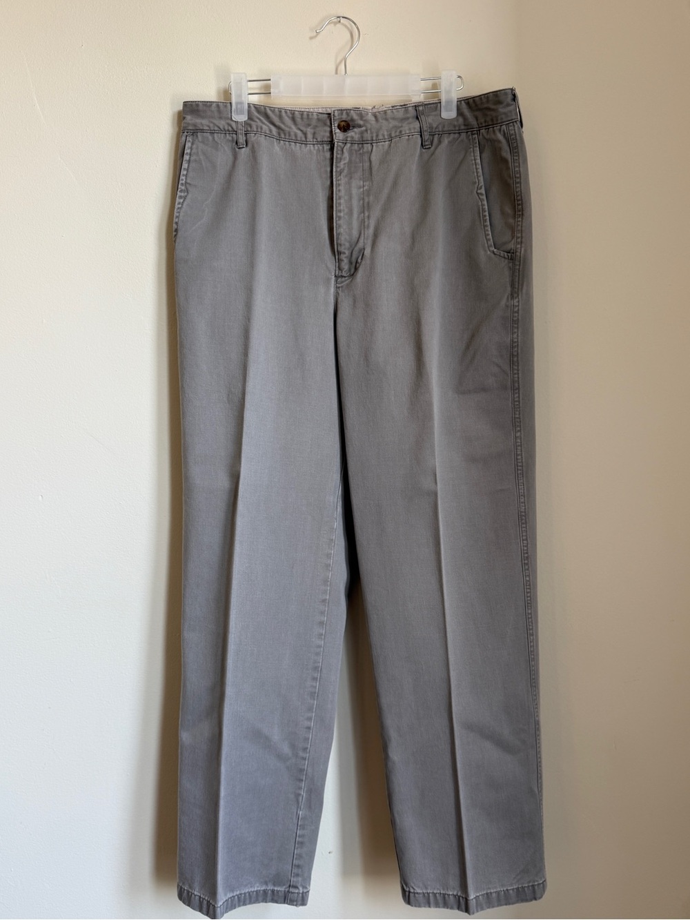Woolrich Men’s Gray Straight Leg Chino Pants Size 34